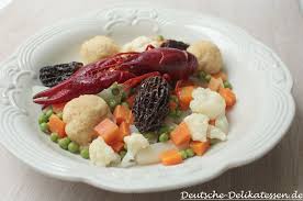 20 frisch gekochte krebse (oder 20 krebsschwänze aus der lake) 25 g getrocknete spitzmorcheln 200 g frisches weißbrot in scheiben 200 ml vollmilch 2 eier. Restaurant Leipziger Allerlei Deutsche Delikatessen De