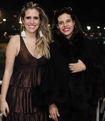 From wikipedia, the free encyclopedia. Narcisa Tamborindeguy Atracao Em Clipe Da Nova Cantora Bruna Barros Veja Fotos Lu Lacerda Ig