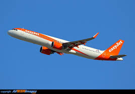 This livery is part of a series of easyjet liveries, which are linked below: Airbus A321 251nx Oe Isb Aircraft Pictures Photos Airteamimages Com