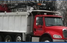 Full service arborist in southbury, connecticut (routine maintenance, stump grinding and more) for service that is on southbury public property but encroaching on your house or yard we will need authorization for a full removal. Southbury Tree Service 362 Christian St Oxford Ct 06478 Yp Com