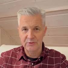 Daniel Klaus (@danielklaus73)