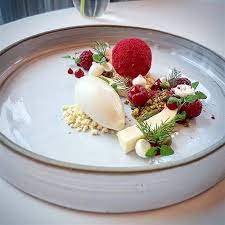 We did not find results for: Plated Dessert Raspberry White Chocolate Vanilla And Pistachio Mat Kaker Deserter