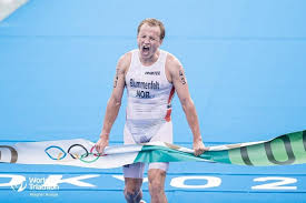 The olympics men's triathlon got off to a bizarre false start in tokyo on monday. Ie6prxld6yctum
