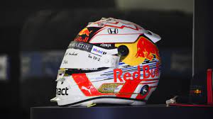 This print has been digitally painted and would look great in your home, office or garage or it could make the perfect gift for the f1 fan in your life. Verstappen S Head Too Big For Red Bull S Helmets Gpfans Com