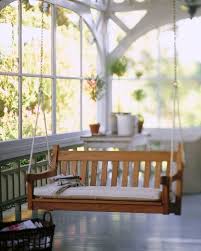 Veranda Schaukel Romantisch Landhausstil Jessica Nyman Dekoration Verandaschaukel Hollywoodschaukel Selber Bauen Dekor
