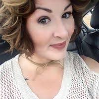 Laurie Ransom's Instagram, Twitter & Facebook