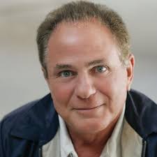 Chris Lee Named President of Aviation Finance Division