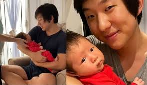 Nasce jake, primeiro filho de pyong lee, confinado no 'bbb20'. Pyong Lee Se Emociona Ao Conhecer Seu Filho Portalnamira Com