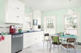 Editors Picks Our Favorite Green Kitchens Green Kitchen Walls Mint Kitchen Walls Green Kitchen
