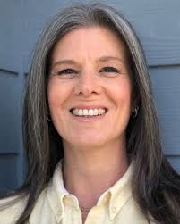 Hayley Jacobs's Instagram, Twitter & Facebook