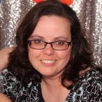 Katherine Keeley's Instagram, Twitter & Facebook