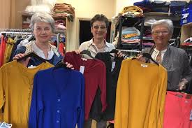 Donner des vetements au secours populaire. Des Affaires A Faire Avec Le Secours Populaire A Saint Malo Le Pays Malouin