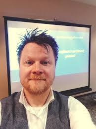 Aaron Burchell's Instagram, Twitter & Facebook