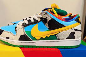 Finishing off the look is a drippy swoosh in the b&j's gold. Ben Jerry S X Nike Sb Dunk Low Chunky Dunky Sneakers Magazine