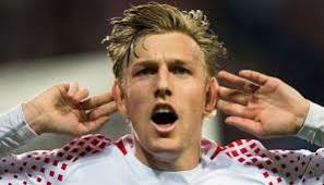 Emil forsberg is a professional football player who plays as a winger for sweden national football team and german bundesliga team, rb leipzig he made 97 appearances for the team and produced 24 goals during his time with the club. Rb Leipzig News Und Geruchte Emil Forsberg Spricht Uber Interesse Der Roma