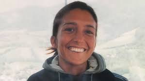 Biografía de rubint réka incluyendo fotos de infancia/colegio y grabaciones de la primera vez en la tv name in passport. Rubint Reka Ilyen Szep Volt 23 Evesen Alig Ismerni Ra Ezen A Foton Hazai Sztar Femina