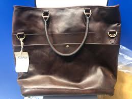 7 premium bags will allow you to keep your luggage in order and help you quickly find what you need. Vasco Leather Nelson 2 Way Bag åç‰Œ è¢‹ éŠ€åŒ… Carousell