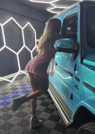 Ashlee Louise - Wet Pussy - Big Toy Fun