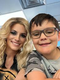 Angie Morgan-Wolf (@ang_m_wolf) • Instagram photos and videos