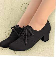 From pumps to sling backs to ballerinas to the most heavenly brogues, we have a choice of shoes that will ensure your vintage outfits have the most fabulous timeless style. Searching For Ladies Shoes And Boots Shoes For Girls Swing Dance Shoes Vintage Style Shoes Outfit Shoes