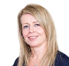 Sandra Redmond's Instagram, Twitter & Facebook