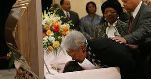 It is a time to share memories, receive condolences and say goodbye. Farewell To Coretta Scott King Cbs News