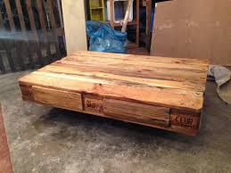 Palettentisch Beistelltisch Couchtisch Aus Europaletten Selber Bauen Paletten Tisch Palettentisch Mobel Aus Paletten