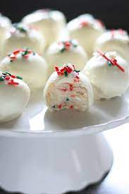 10 christmas dessert recipes perfect for the holiday season. 17 Sweet And Tasty Christmas Dessert Recipes Christmas Food Desserts Delicious Christmas Desserts Delicious Desserts