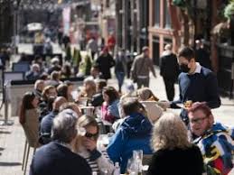 L'estate, che ormai è alle porte, può essere il volano per la ripresa dell'economia grazie al turismo. La Zona Bianca Si Avvicina Quali Regioni Sperano In Passaggio Nella Fascia Con Meno Restrizioni
