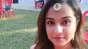 Avantika Sharma's Instagram, Twitter & Facebook