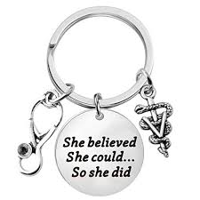 Hopefully this video gives you some good gift ideas to give those precious 2020 seniors in your life. Lywjyb Birdgot Vet Tech Gift Veterinarian Graduation Gift She Believed She Could So She Did Veterinarian Keychain Bracelet Veterinary Technician Gift Vet Tech Keychain Wantitall