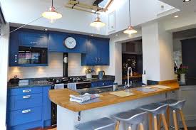 Statement island and hidden storage solutions in this modern shaker kitchen. Kitchen Colour Ideas For Small Kitchens Kitchen Inspiration Blog Masterclass Kitchens