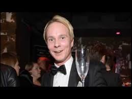 Petter pilgaard debuterer som artist sammen med staysman i sommerlåta «tar en tredagers (flaskepost)».låta kan også høres her. Petter Pilgaard Alchetron The Free Social Encyclopedia