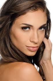 Naural Make up :by Reesie Brown Hair: Bilva Patel Model: Amanda David