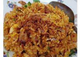 Nasi goreng menjadi salah satu menu masakan andalan berasal dari indonesia. Resep Nasi Goreng Simpel Enak Oleh Rr Chynthia Cookpad
