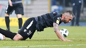 Pod spodem znajduje się przekrojowe zestawienie wszystkich wyrazów bliskoznacznych do słowa samobój Fortuna 1 Liga Samoboj I Rehabilitacja Wawrzyniaka Gieksa Wyrwala Remis Polsat Sport
