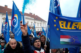 Macar vizesi, macaristan emlak fırsatı,macaristan'da vatandaşlık, macaristan'da çalışmak eminim hepiniz güzel ülke macaristan'da ticaret yapmak istiyor ve macaristan'da oturum sahibi olmak. Macaristan Da Insanlar Sokaklara Dokuldu Sayfa 3 Timeturk Haber Timeturk Haber Haber Gunun Haberleri Yorum Spor Ekonomi Politika Sanat Sinema