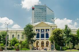 Legături spre harta obiectivelor turistice din bucuresti, hoteluri, restaurante, afaceri muzeul a avut mai multe locații. O Zi La Muzeul NaÈional De Istorie Naturala Grigore Antipa Din Bucuresti