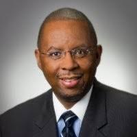 Robert Estill's Instagram, Twitter & Facebook