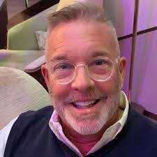 Shaun Dunlap's Instagram, Twitter & Facebook