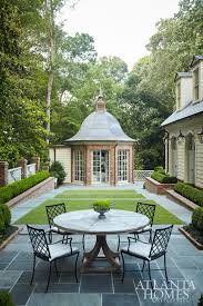 Landscape Architect John Howard Of Howard Design Sited The Backyard S Octagonal Folly On Axis With The Library In 2020 Backyard Historic Home Gazebo