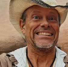 Check out the world's largest Star Wars collection at Rancho Obi-Wan,  Petaluma, Ca. 🙌