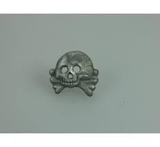We did not find results for: Waffen Ss Totenkopf Mutze Abzeichen