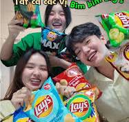 Top 5 Lay's Snacks: Mukbang and Rating Challenge