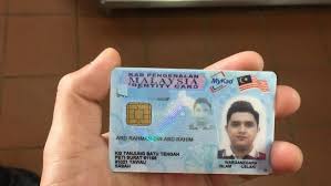 Pemohon perlu menjawab perkara yang berkaitan di bahagian 1, 2, 3, dan 4. Kad Pengenalan Lelaki Leriko