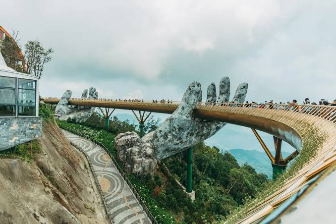 xe đưa đón sân bay Đà Nẵng