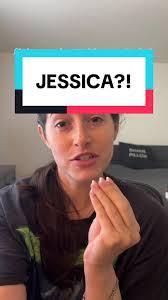 Juliana Sauer's Instagram, Twitter & Facebook