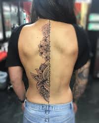 Getting tattoos down the spine requires dedication, the ability to sit absolutely still and the ability to withstand a great deal of pain. Pin On Tetovani