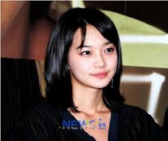 theqoo] SHIN MINAH BEFORE