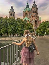 Franziska Elea Fashionblog Aus Munchen St Lukas Kirche Praterinsel Isar Munchen Schonste Platze Munchen Bilder Munchen Isar Munchen